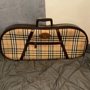 Burberry Beige and Brown Plaid Travel Bag. PRE-OWNED.